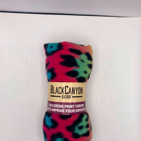 Black Canyon Gear Children’s Print Throw 40x50in - Picture 1 of 2